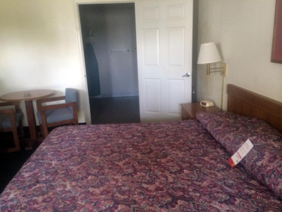 Americas Best Value Inn Edenton Habitación foto